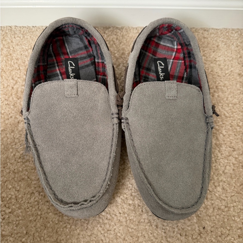 Clarks Men's Suede Loafers in Gray